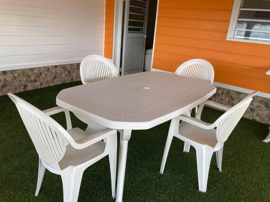 Location Saisonniere Bel Appartement Les Trois-Ilets Exterior photo